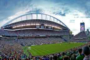 爱游戏中国官方登录入口网站-“德甲关键比赛：胜负关系到榜首归属”，德甲全程